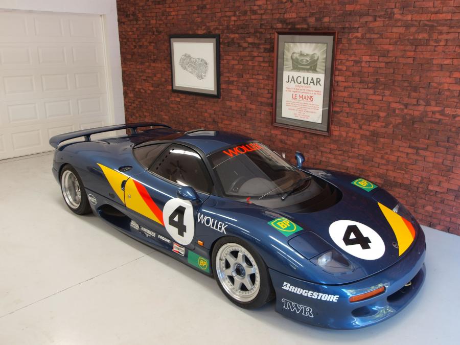  Jaguar XJR15 1991 года  (фото 16 из 16)